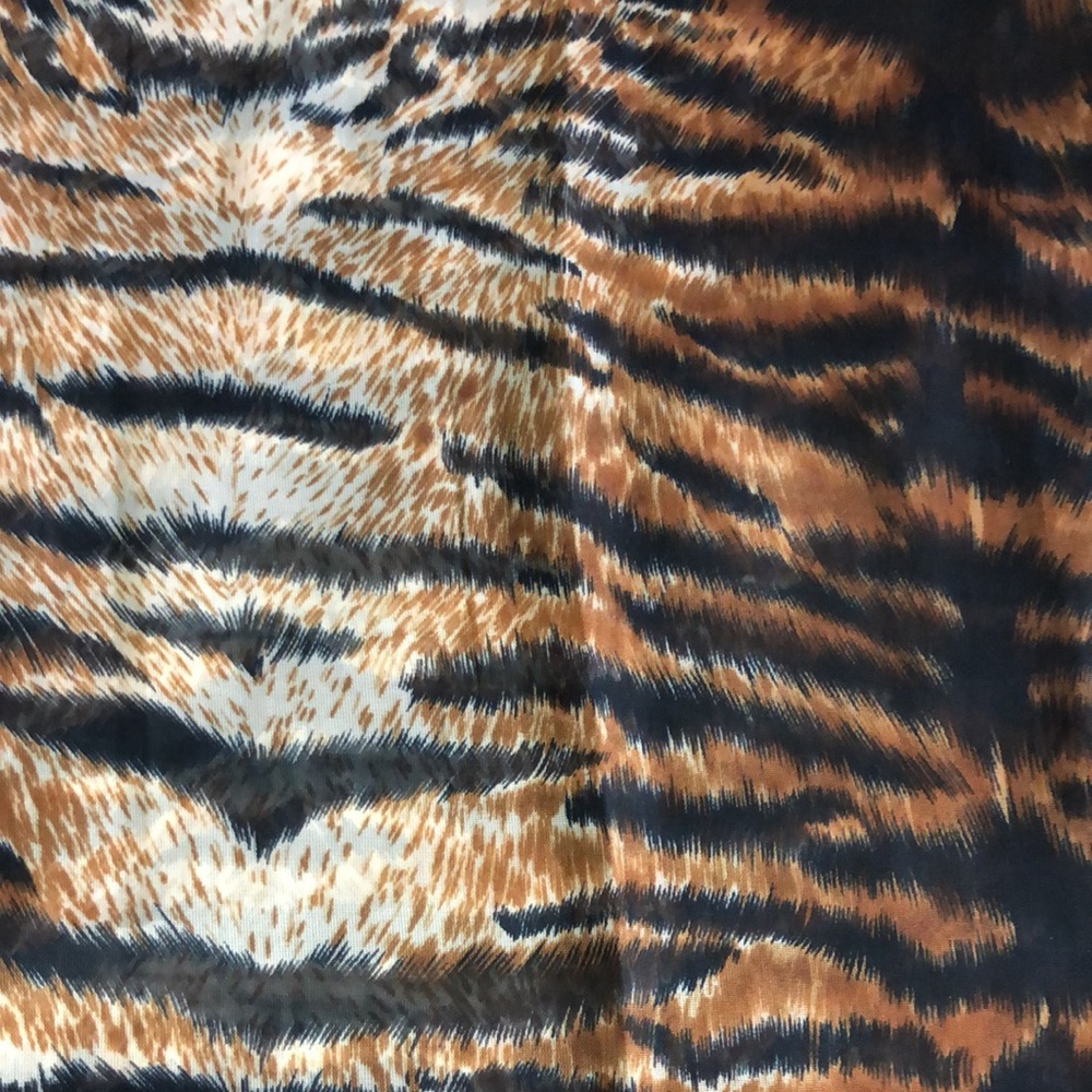 Chic Animal Print Scarf Shawl Breezy Sheer VTG - Picture 7 of 12